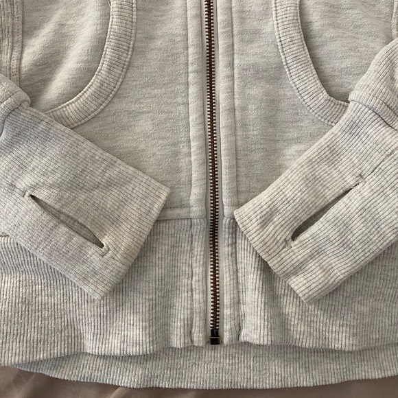 Lululemon scuba jacket size 2 heathered BONE color - Picture 7 of 8